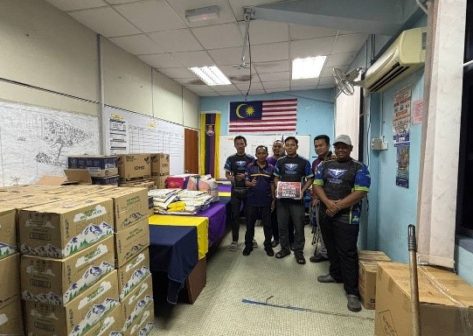 SOLIDARITI BANTUAN BANJIR BERSAMA UITMCT 3
